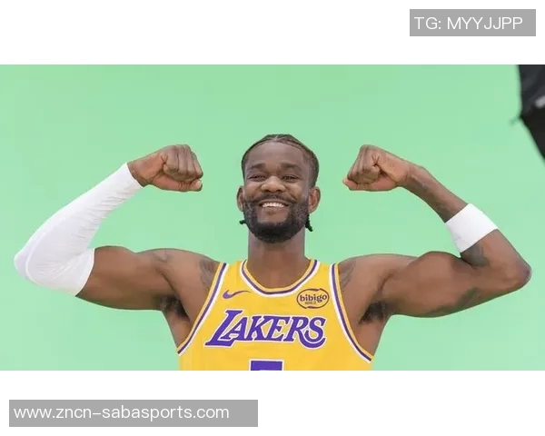 穆迪称赞霍福德在场上存在感强烈影响力贯穿其职业生涯 穆迪称赞霍福德在场上存在感强烈影响力贯穿其职业生涯