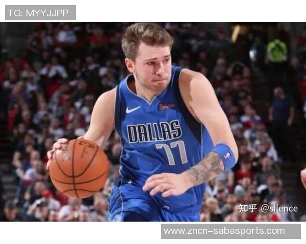 海斯称赞东契奇传球能力与老詹联手将形成强大牵制力