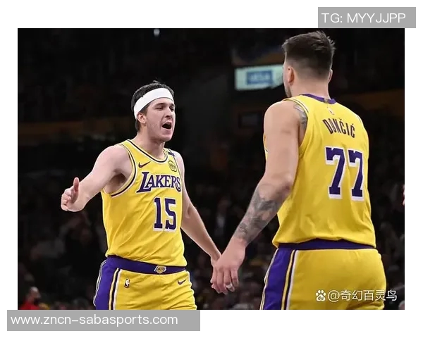 湖记：里夫斯季后赛场均167分表现不俗评价过早需谨慎