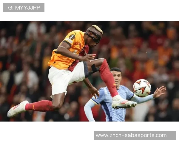 加拉塔萨雷官方宣布奥斯梅恩左后侧肌群中度拉伤并伴有劳损出血情况