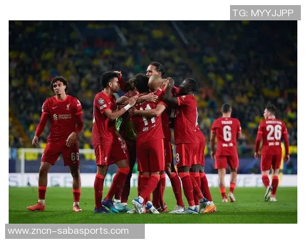 曼联恢复训练双红会首发缺席替补球员积极参与备战 曼联恢复训练双红会首发缺席替补球员积极参与备战